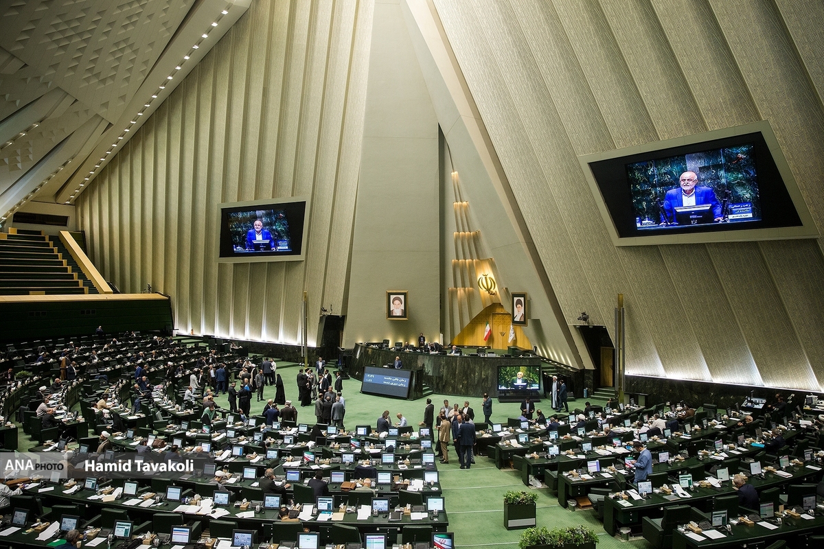 حقوق و مزایای اعضای هیئت علمی دانشگاه و قضات از سایر کارکنان مستثنی شد