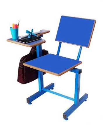 Comparison of plastic, metal and wooden student chairs