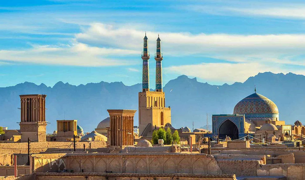 جاذبه های طبیعی در مسیر یزد به بندرعباس؛ از کویر تا دریا