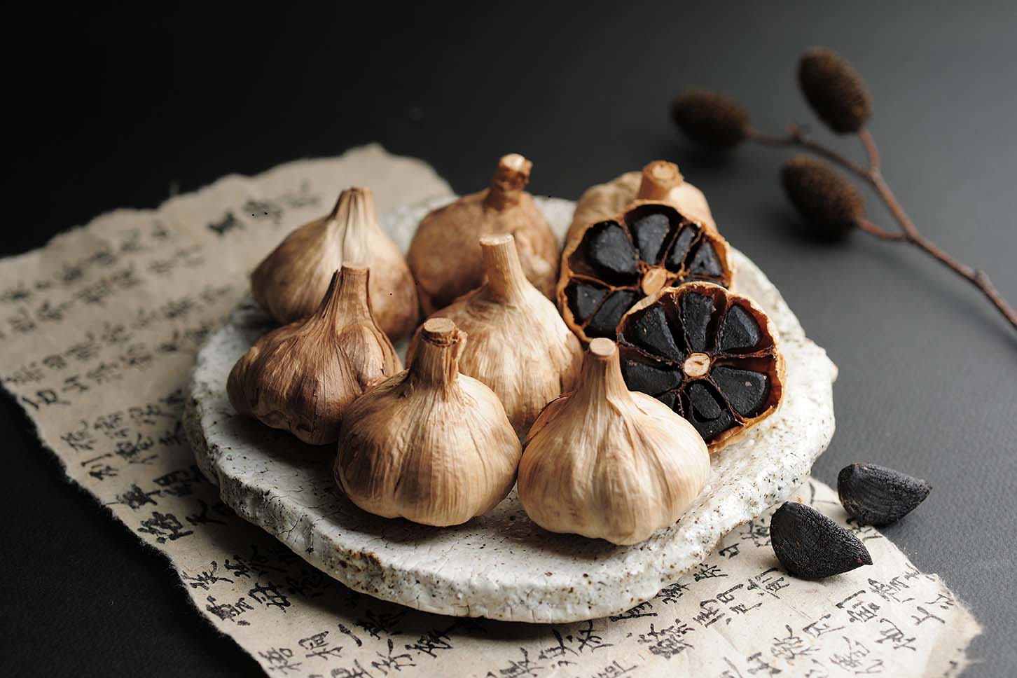 فواید سیر سیاه دکتر بیز برای دیابت