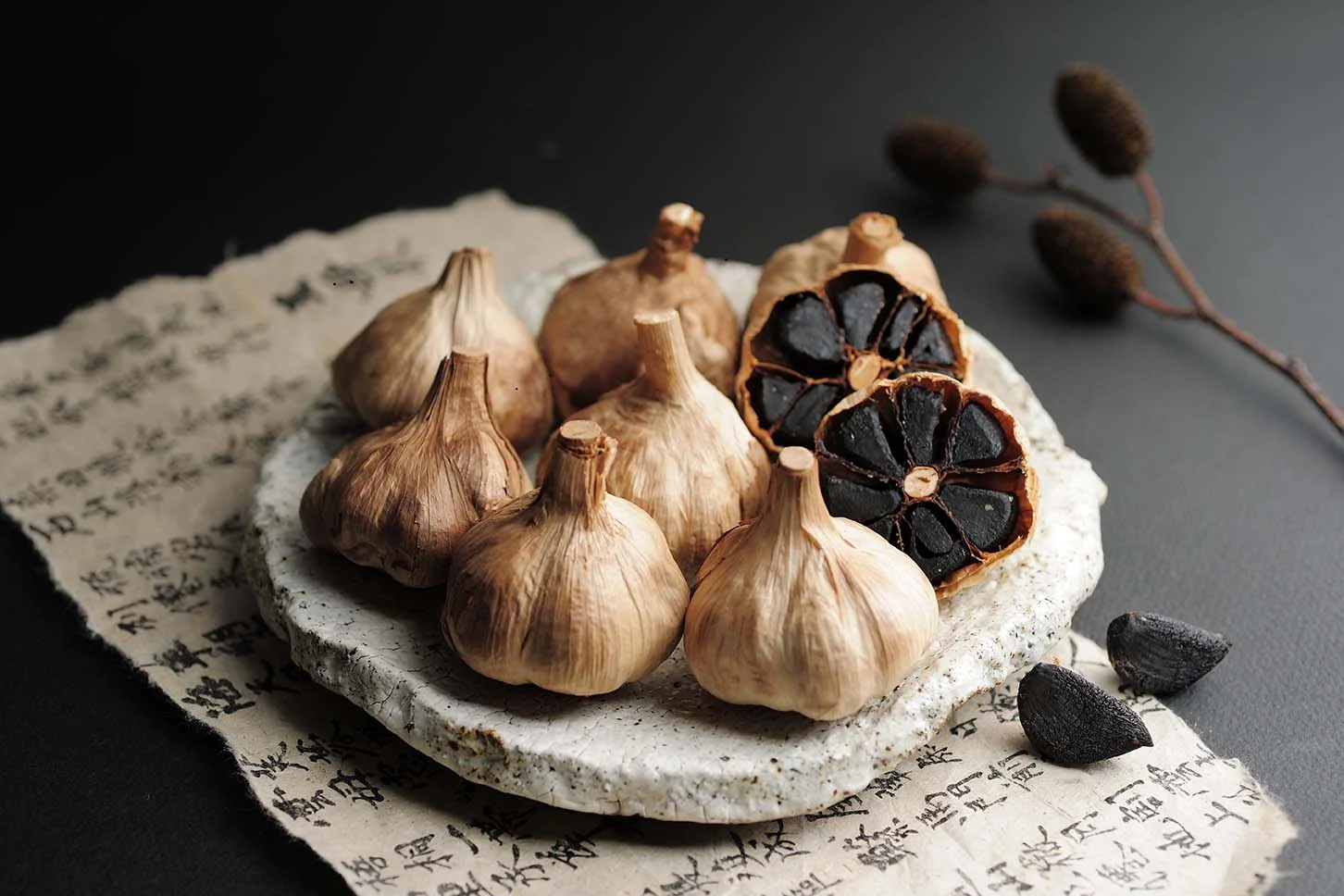 فواید سیر سیاه دکتر بیز برای دیابت