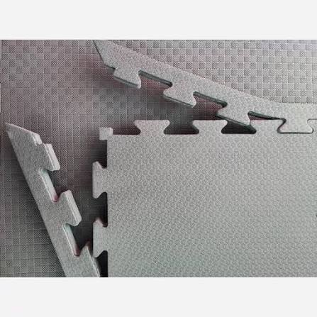 هنگام خرید تاتامی فدراسیونی به چه استانداردهایی باید توجه کرد؟