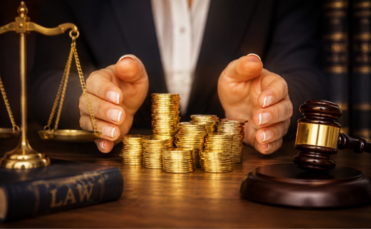 آیا زن بعد از ۲۰ سال زندگی مشترک می‌تواند اجرت‌المثل بگیرد؟